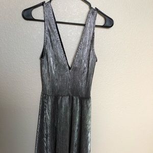 🌸 5 for $50 - H&M Dress NWT*